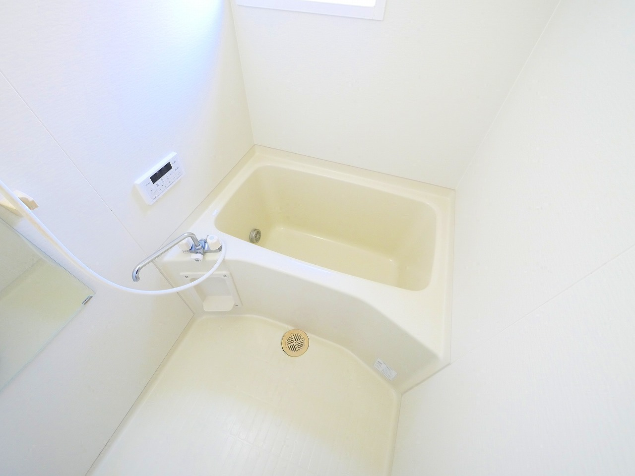 ベルパレスⅡの浴室|きれいなお風呂です