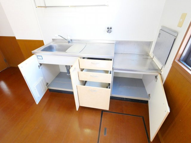 ベルパレスⅡのキッチン|お料理しやすいキッチンです