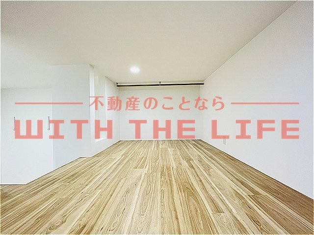 RENATUS CALERO(リナトゥス カレロ)の洋室|落ち着いた色調の洋室です