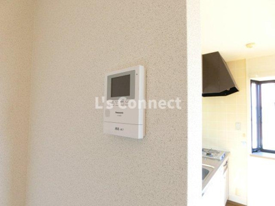 【セキュリティ】 | ジョイフル市名坂Ａ | 突然の来客時もＴＶモニターホンでしっかり確認。