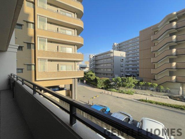 ルネッサンス21吉塚駅前の展望