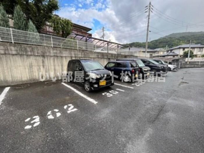 【駐車場】 | メゾン･エントピアⅠ