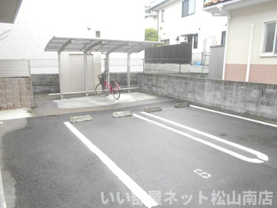 【駐車場】 | グレース桑原