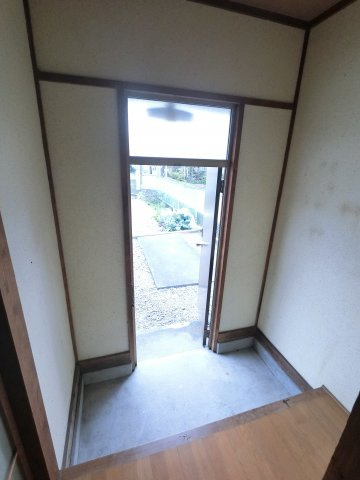 【玄関】