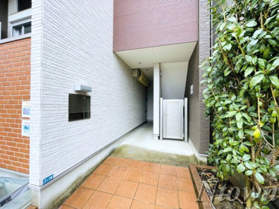 【エントランス】 | HAL　FLATS | 毎日通るエントランスはこのようになっています