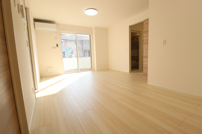 習志野市鷺沼台３丁目のアパートの居間・リビング|リビング