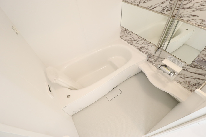 習志野市鷺沼台３丁目のアパートの浴室|バス