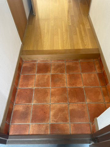 仲介手数料0円！！高鐘ハイツの玄関