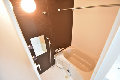 【浴室】 | パラゴン布施駅前