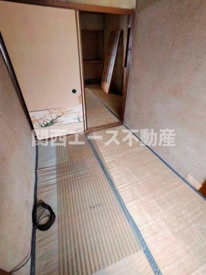  | 津の辺町貸家