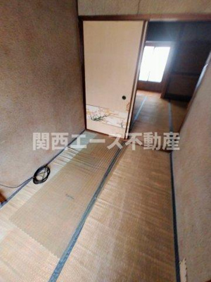  | 津の辺町貸家