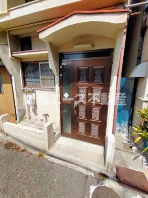 【エントランス】 | 津の辺町貸家