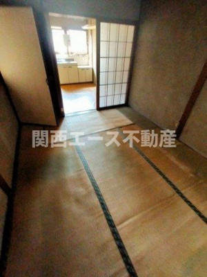 【寝室】 | 津の辺町貸家