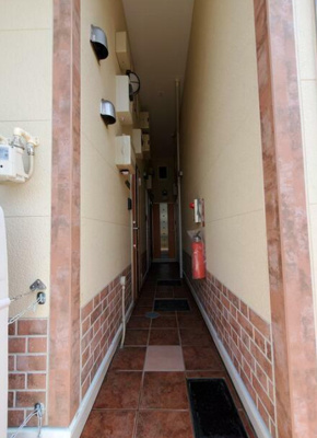 【エントランス】 | ユナイト白楽レオノールの杜