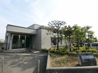 【外観】 | 楽器OK！閑静な住宅地にある4階建てマンションです☆「新百合ヶ丘」駅にアクセス可能な最寄りバス停まで徒歩7分！