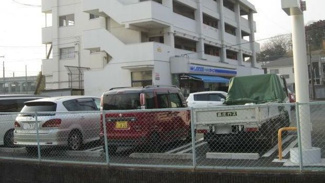 【駐車場】