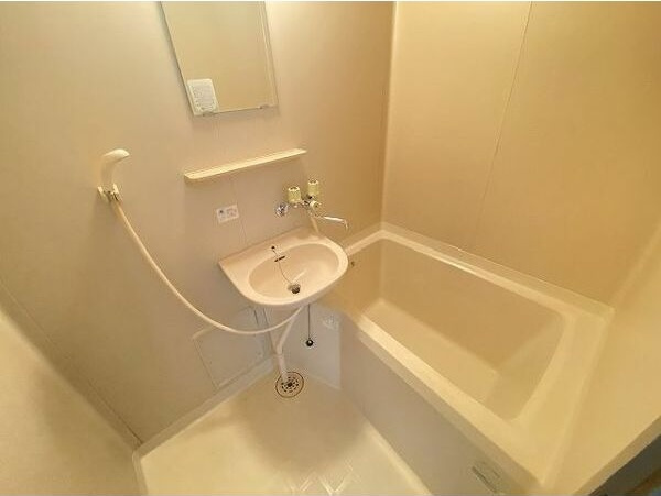 エブリワン東棟　　刈谷市近郊の賃貸ならクラスホーム刈谷店の浴室