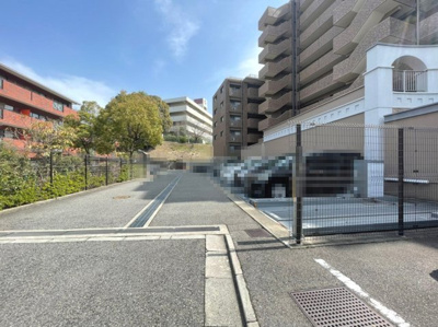 【駐車場】 | レジディア千里万博公園