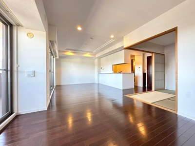 【居間・リビング】 | レジディア千里万博公園