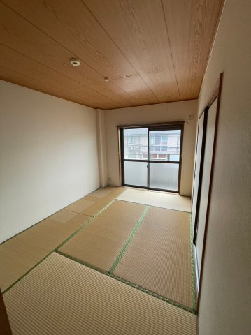 仲介手数料0円！！ナンポートの和室