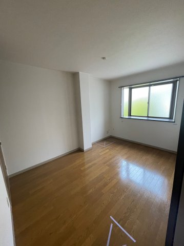 仲介手数料0円！！ナンポートの居間・リビング