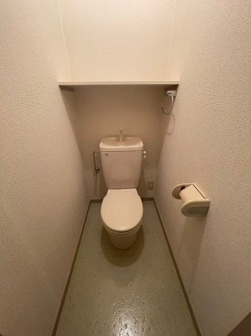 仲介手数料0円！！ナンポートのトイレ