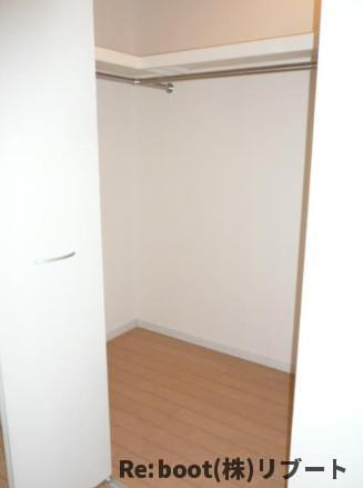 ノーブルコートIの収納