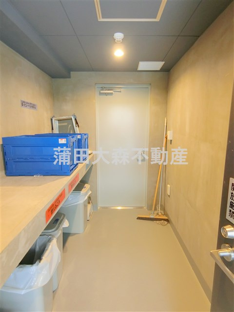 REALIZEレアライズ蒲田Ⅲのその他共用部分|曜日時間関係なくゴミ出し可能なゴミ捨て場