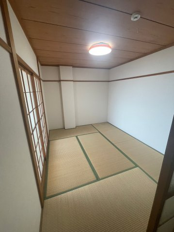 仲介手数料0円！！ドミール服部A棟の和室