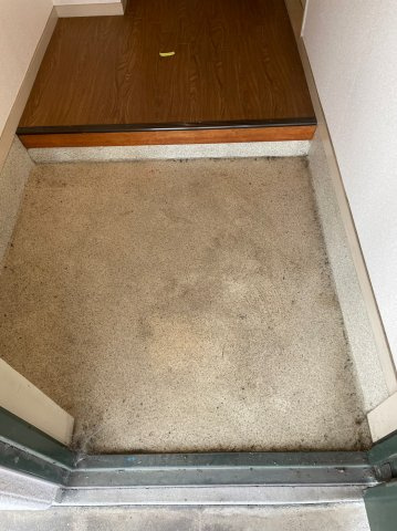 仲介手数料0円！！ドミール服部A棟の玄関