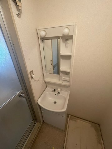 仲介手数料0円！！ドミール服部A棟の浴室