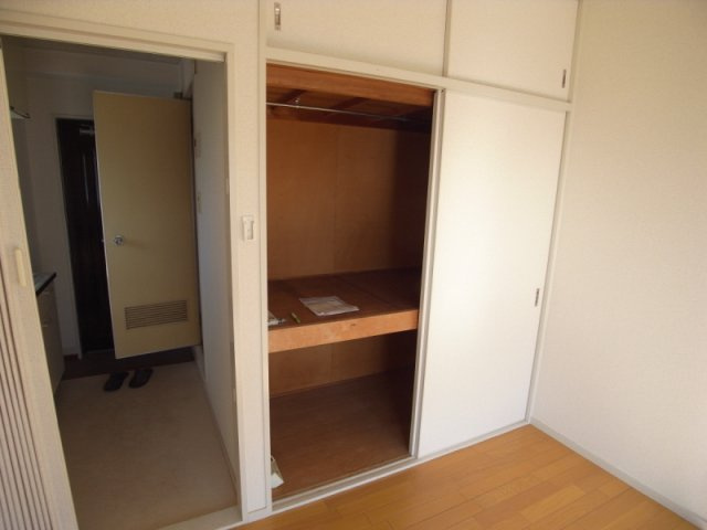 レジデンス荘の収納