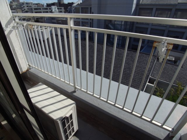 レジデンス荘のバルコニー