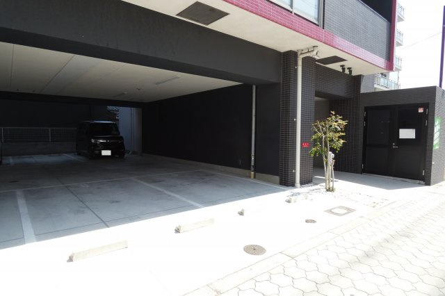 【駐車場】 | シスイル遠里小野