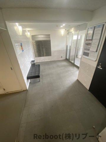 Ｓ－ＦＯＲＴ西船橋のロビー