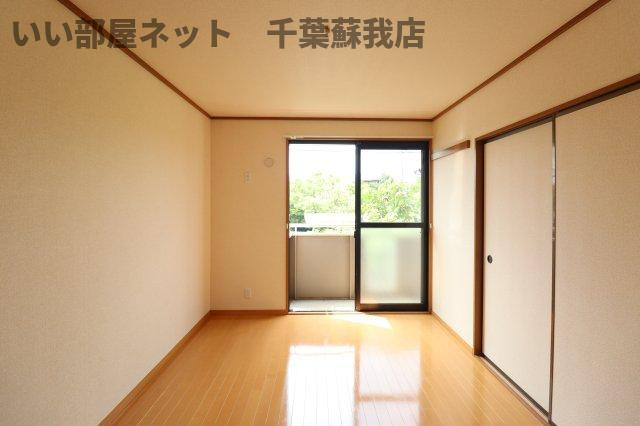 サニーコートおゆみ野の洋室|個人の部屋や寝室として使える洋室です