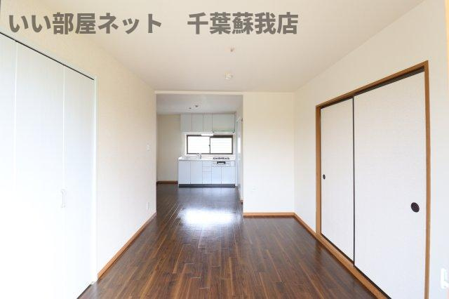 サニーコートおゆみ野の居間・リビング|リビングです