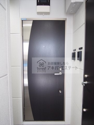 【玄関】 | グランクオール日ノ出町