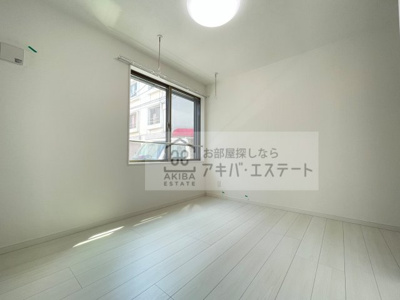 【居間・リビング】 | グランクオール日ノ出町 | 同一仕様写真