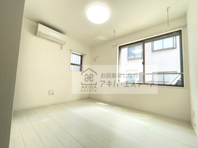 【居間・リビング】 | グランクオール日ノ出町 | 同一仕様写真