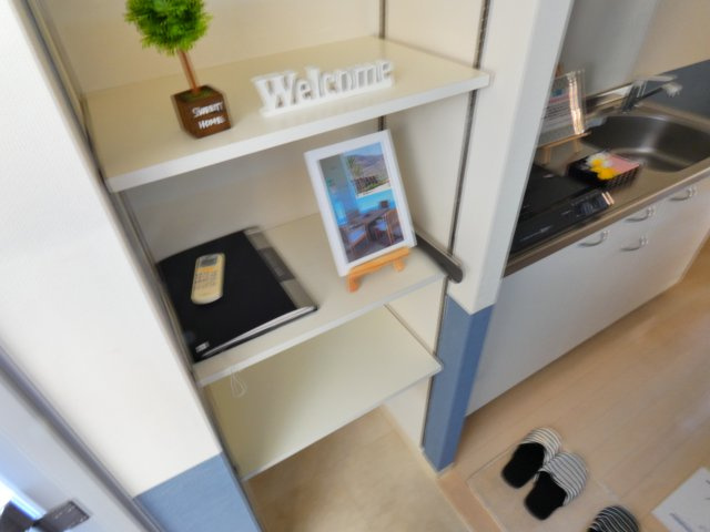 【玄関】 | 写真は別のお部屋です