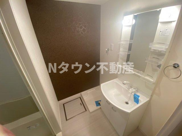 【洗面所】 | 中村ミッドタワー31F | スペースが確保できる洗面所です