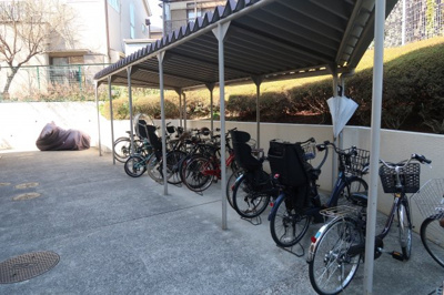 【駐輪場】 | パシフィックパレス新代々木