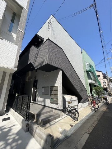 セレステ九条南の外観
