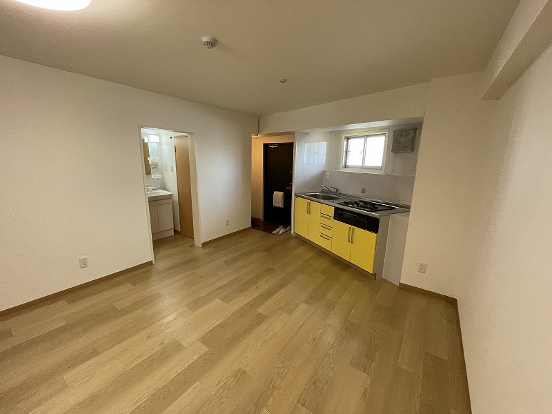 第6柴田ビルの居間・リビング|※別号室参考写真