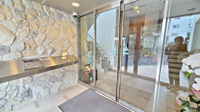 【エントランス】 | ドミール雑司が谷 | オートロック完備で安心セキュリティ♪