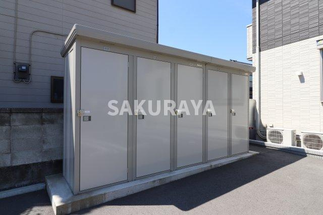 ロイヤルベルグ Ⅱのその他共用部分|外部ストッカー