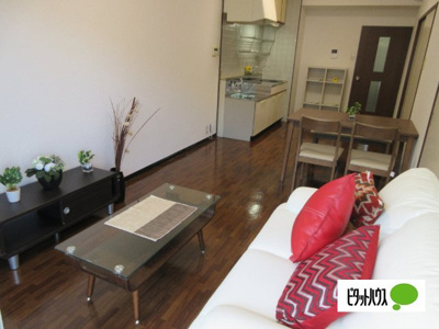 【居間・リビング】 | シティハイツ長藤 | 別部屋モデルルームの写真です