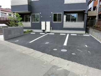 敷地内駐車場（空き確認要）No3小型車のみ