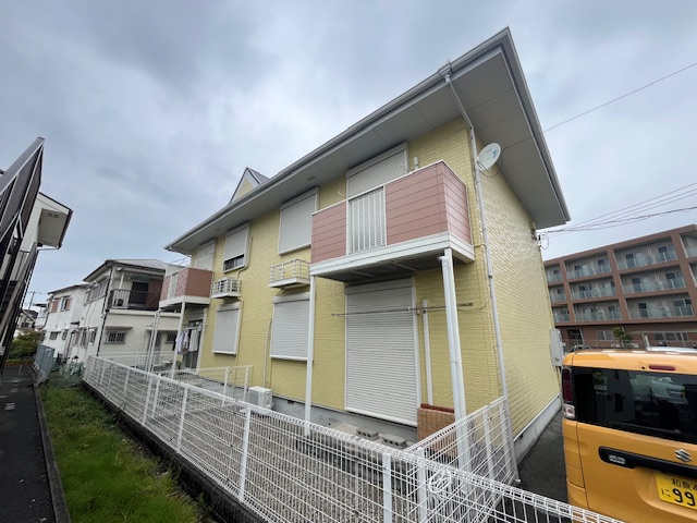 ウエストランドの外観